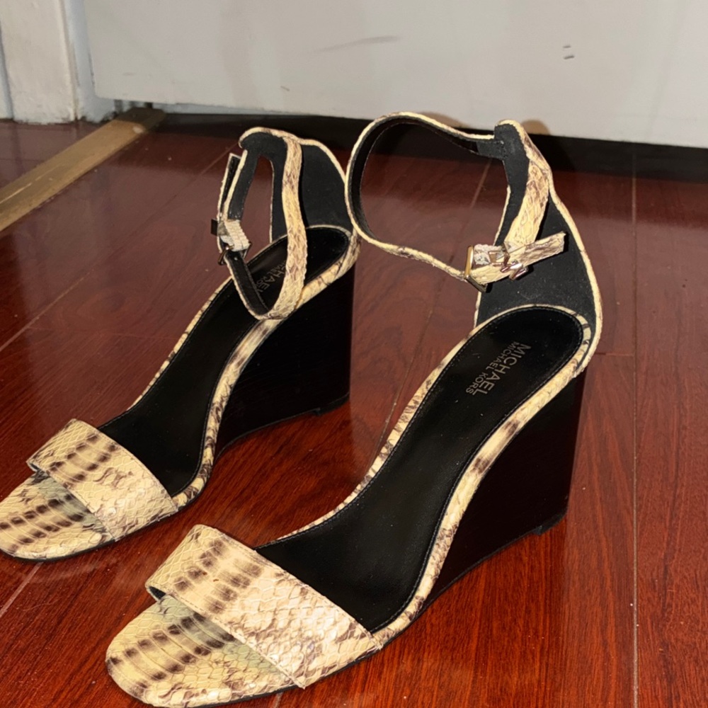 Michael Kors Black and Tan Wedge Sandals